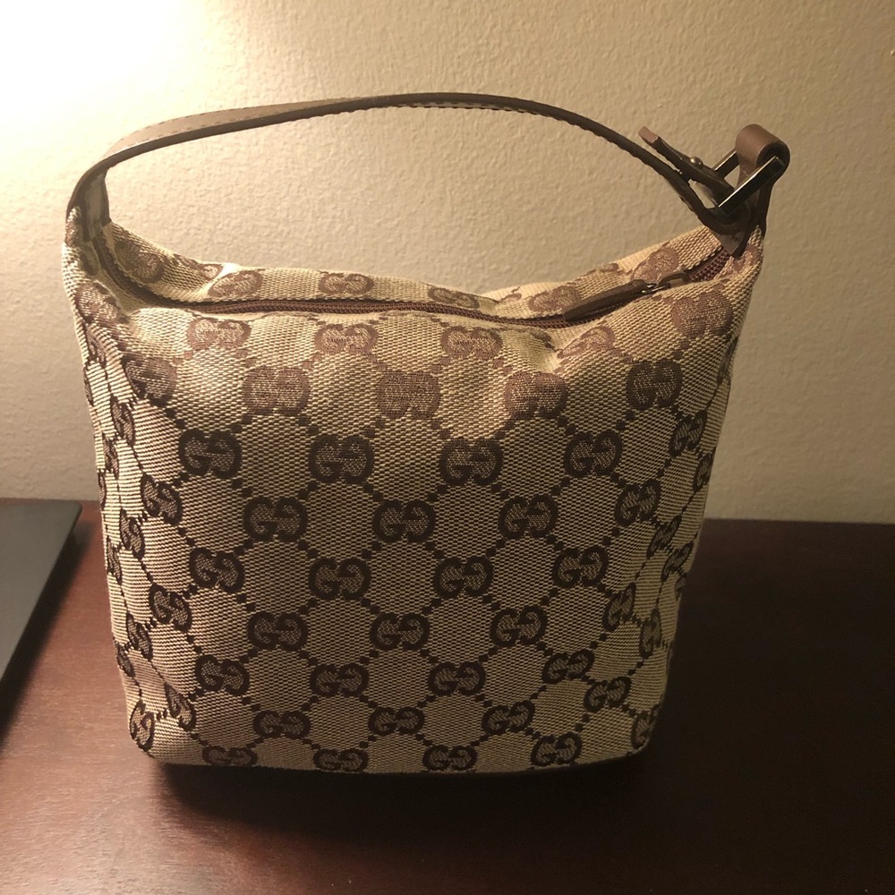 Authentic Gucci hand bag
